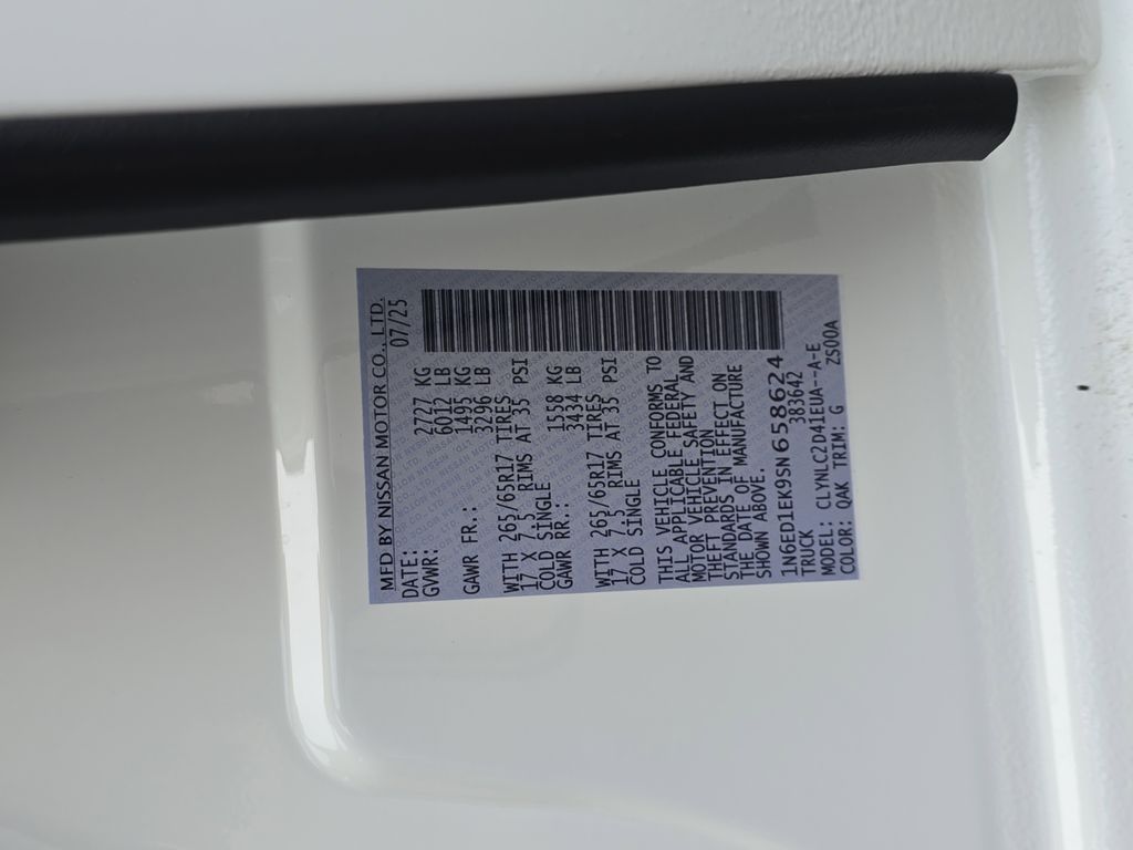 2025 Glacier White Nissan Frontier SV 4X4 Truck