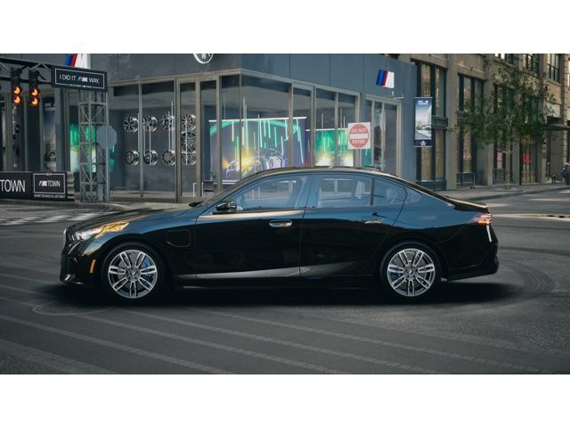 Thumbnail: 2026 BMW 5 Series - 4