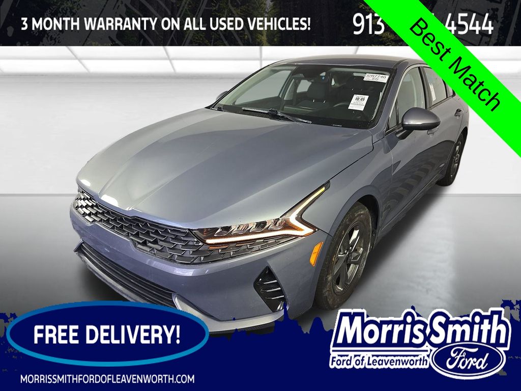 Everlasting Silver 2021 Kia K5 Sedan Front-Wheel Drive 8-Speed Automatic
