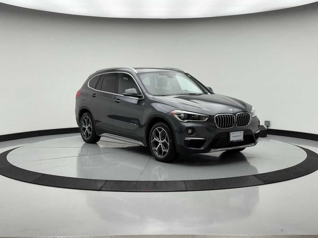 Thumbnail: 2016 BMW X1 - 8