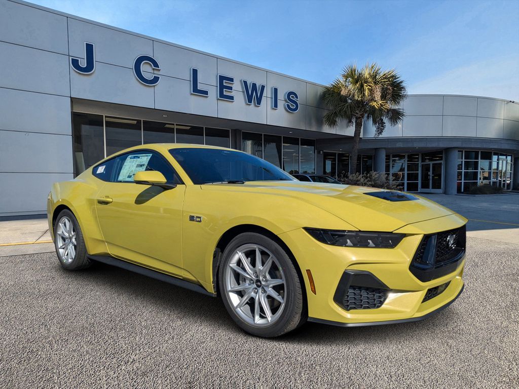2025 Ford Mustang GT Premium Fastback
