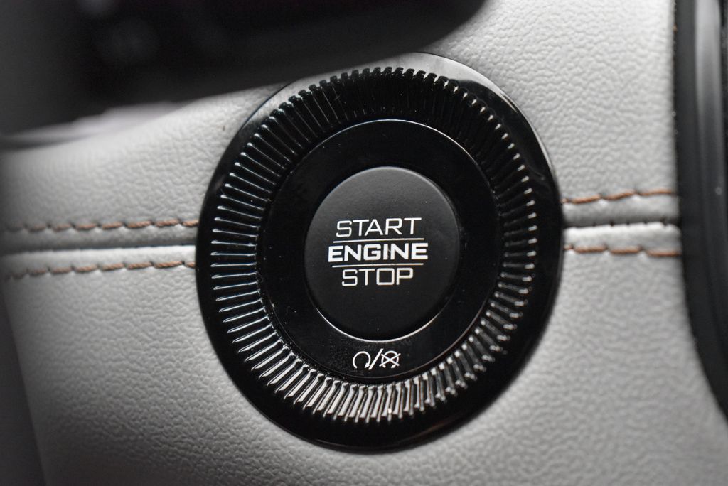 Thumbnail: 2024 Jeep Compass - 18