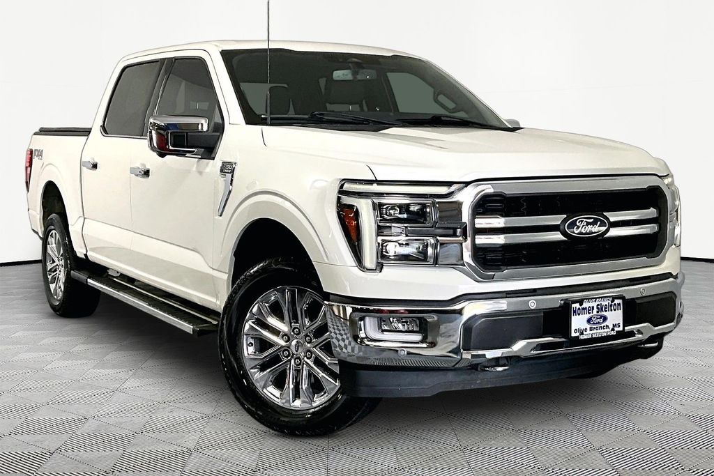 Star White Metallic Tri-Coat 2024 Ford F-150 Lariat SuperCrew 4WD Pickup Truck Four-Wheel Drive Automatic