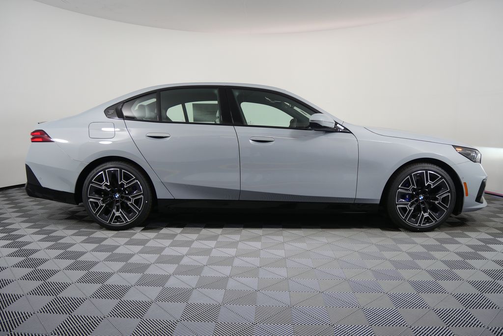 2026 BMW 5 Series 530i 2