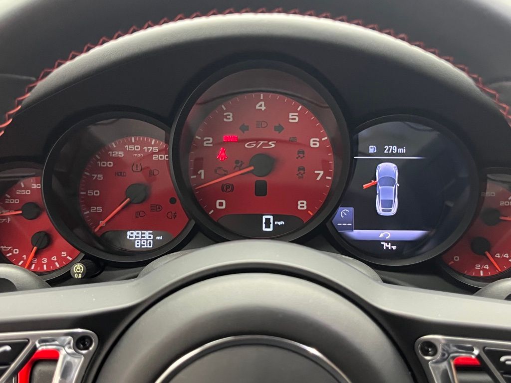 Thumbnail: 2018 Porsche 911 - 11