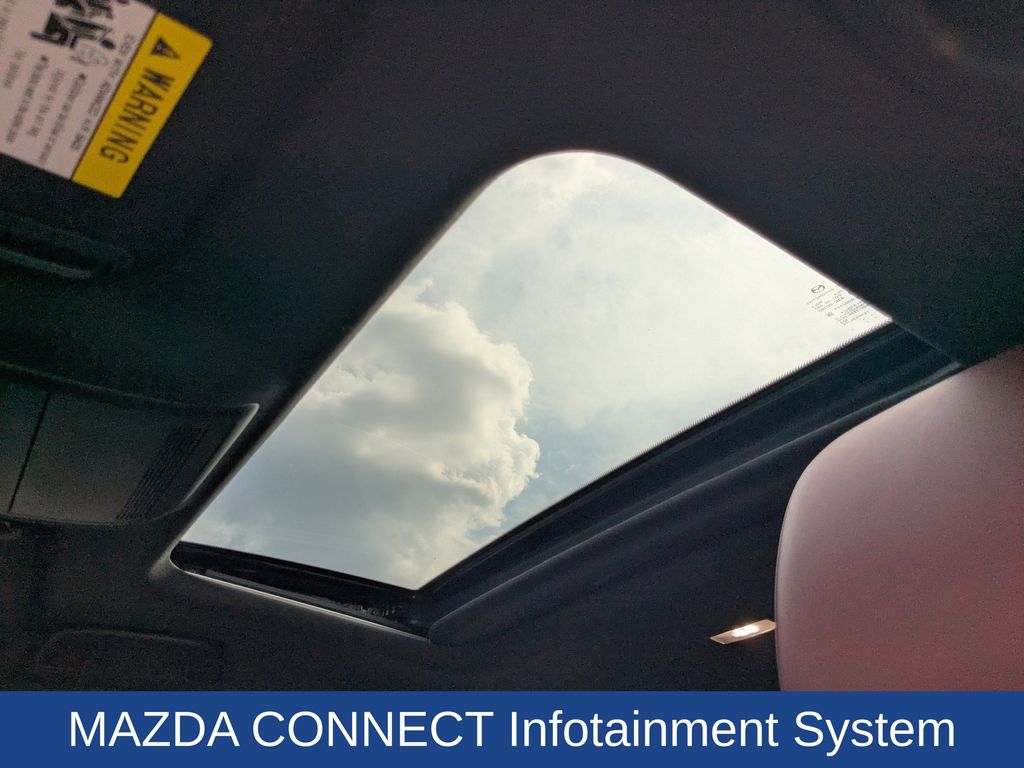 2024 Mazda Mazda3 Hatchback 2.5 S Carbon Edition