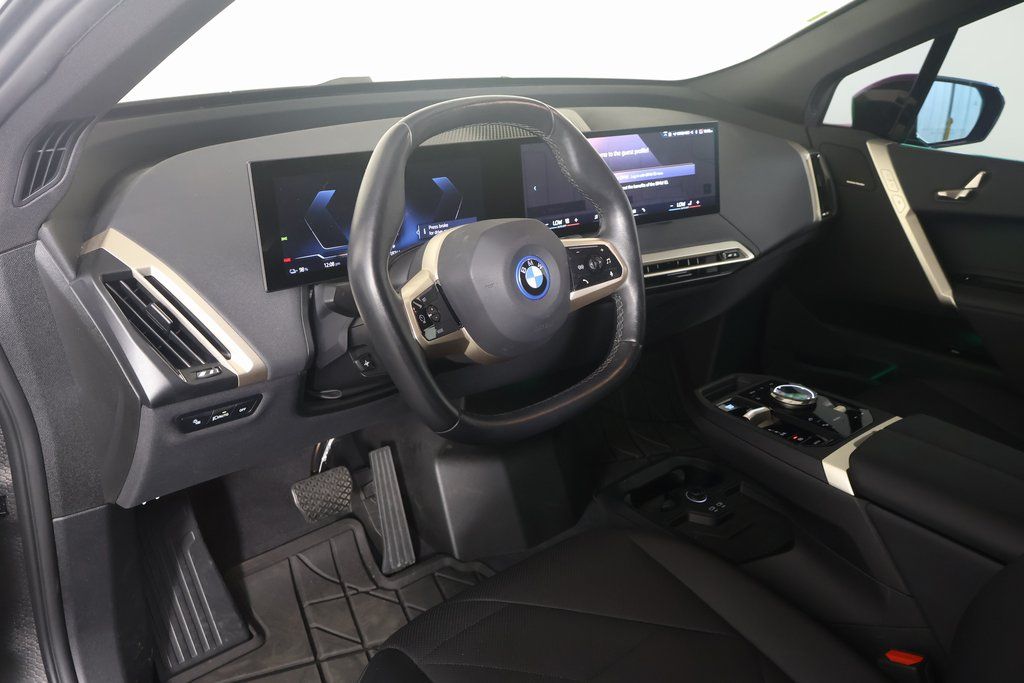 2024 BMW iX xDrive50 7