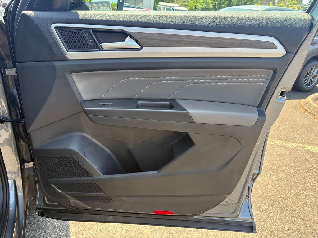 2022 Volkswagen Atlas 2.0T SEL