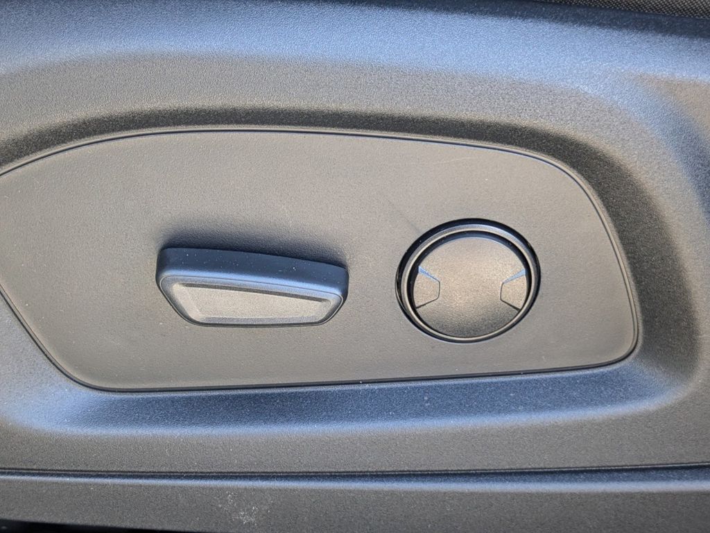 2025 Ford Police Interceptor Utility 