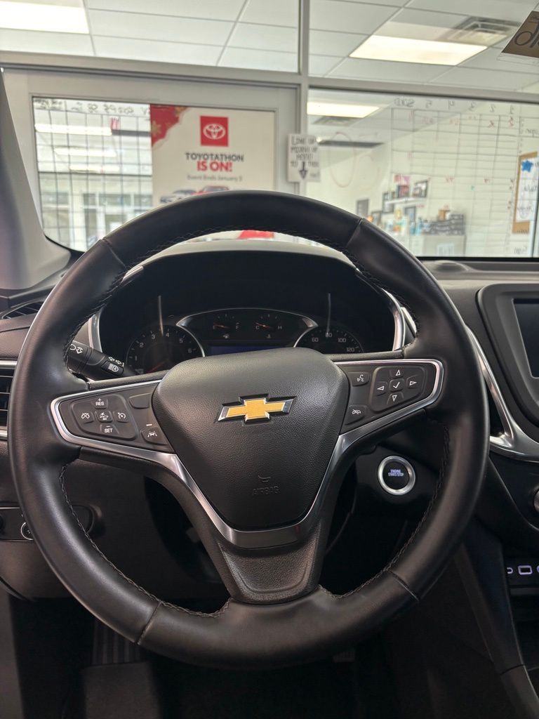 Used 2024 Chevrolet Equinox SUV