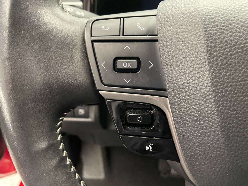 Thumbnail: 2025 Toyota Camry - 20