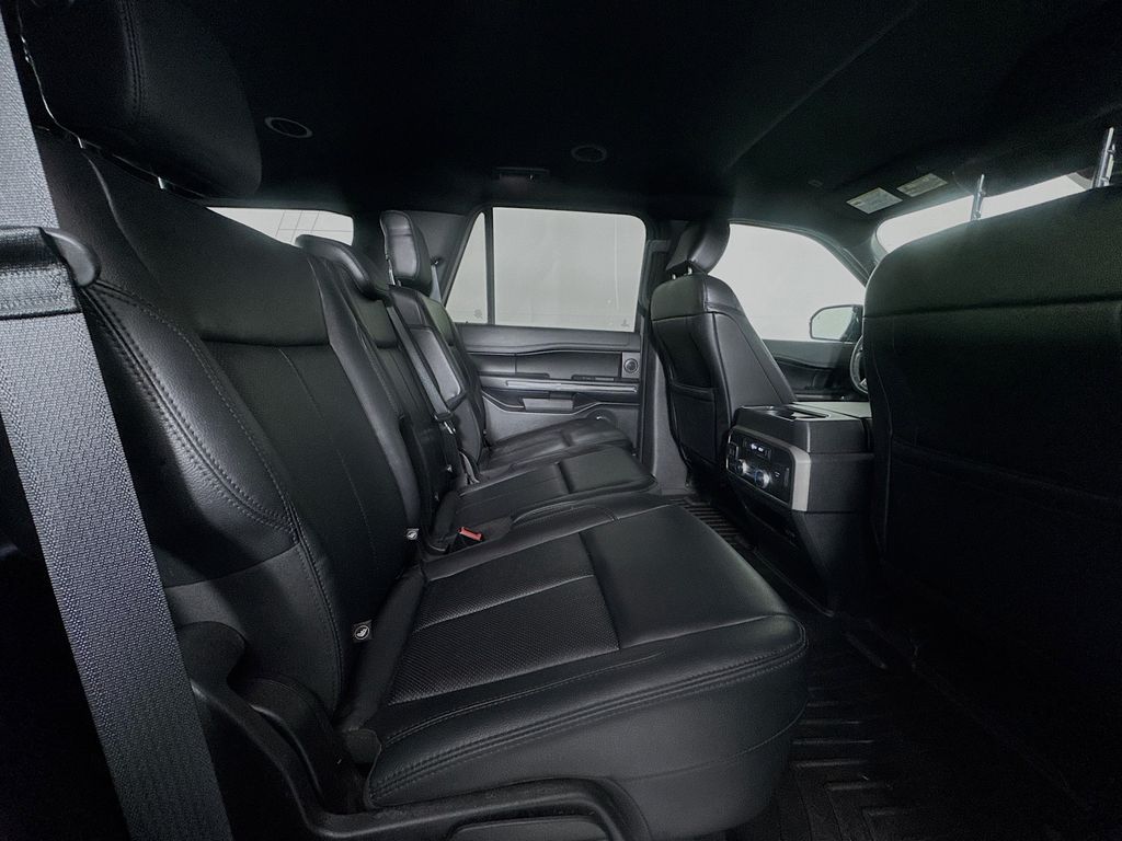 Used Car 2019 Ford Expedition  Xlt For Sale Under $20,000 In Austin, Texas