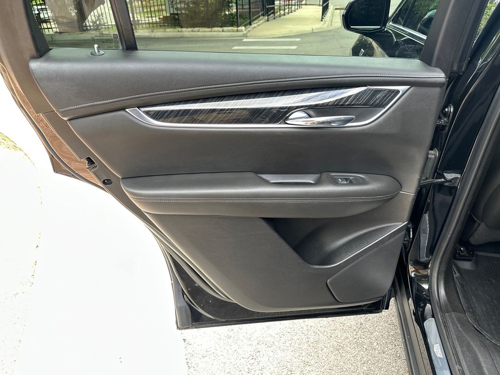 Used Car 2021 Cadillac Xt6  Premium Luxury For Sale Under $30,000 In Austin, Texas