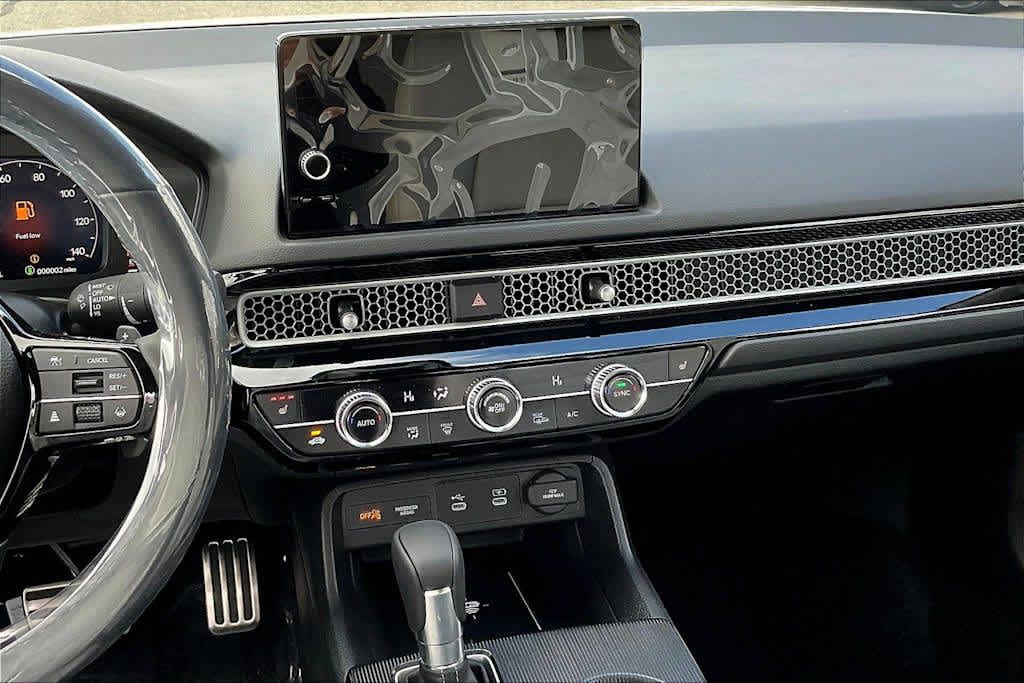 2026 Honda Civic Hybrid — photo 12