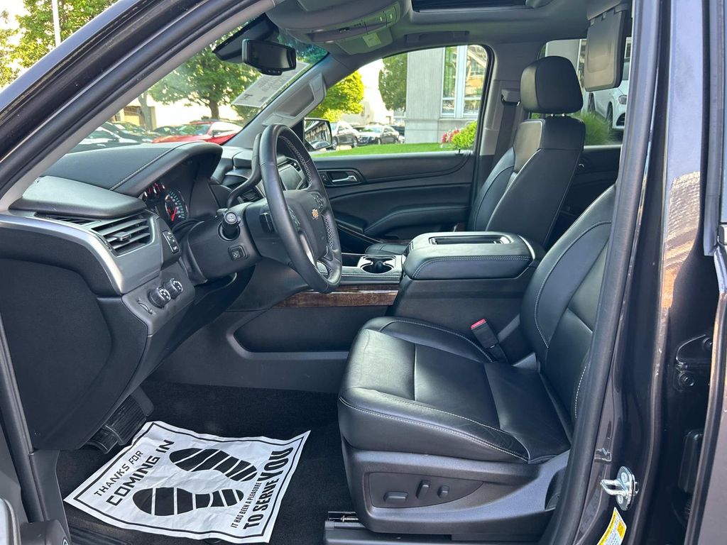 Thumbnail: 2018 Chevrolet Suburban - 18