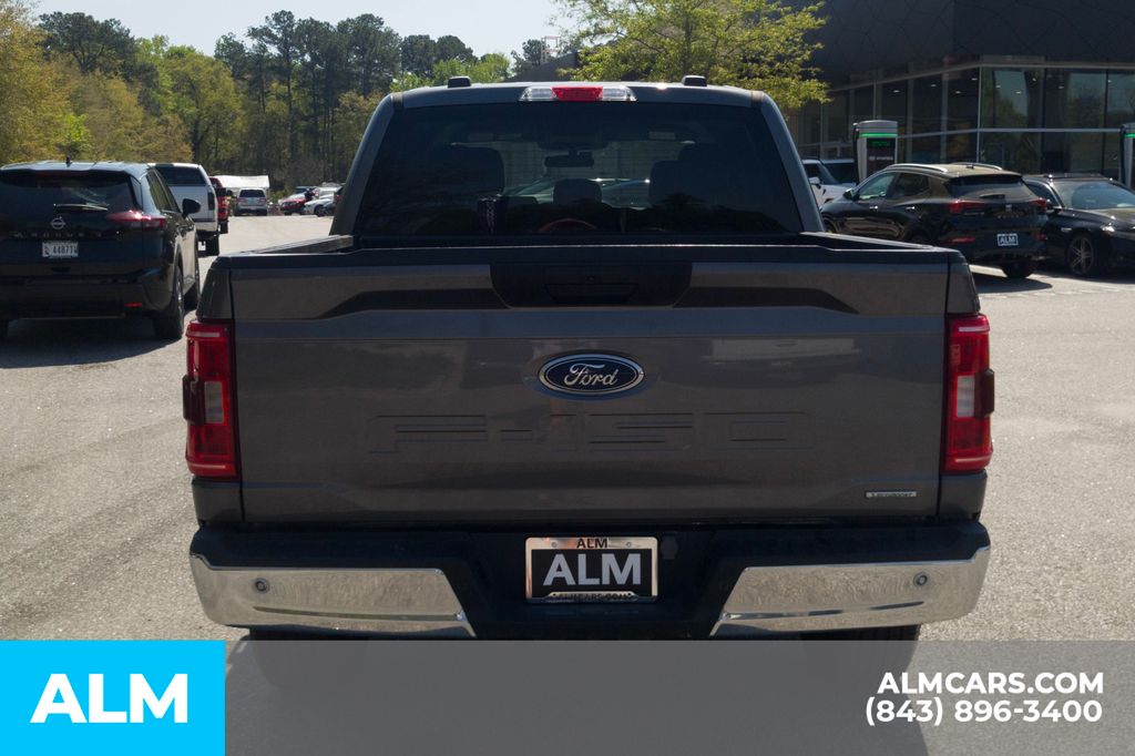 Used 2023 Gray Ford XLT image 6