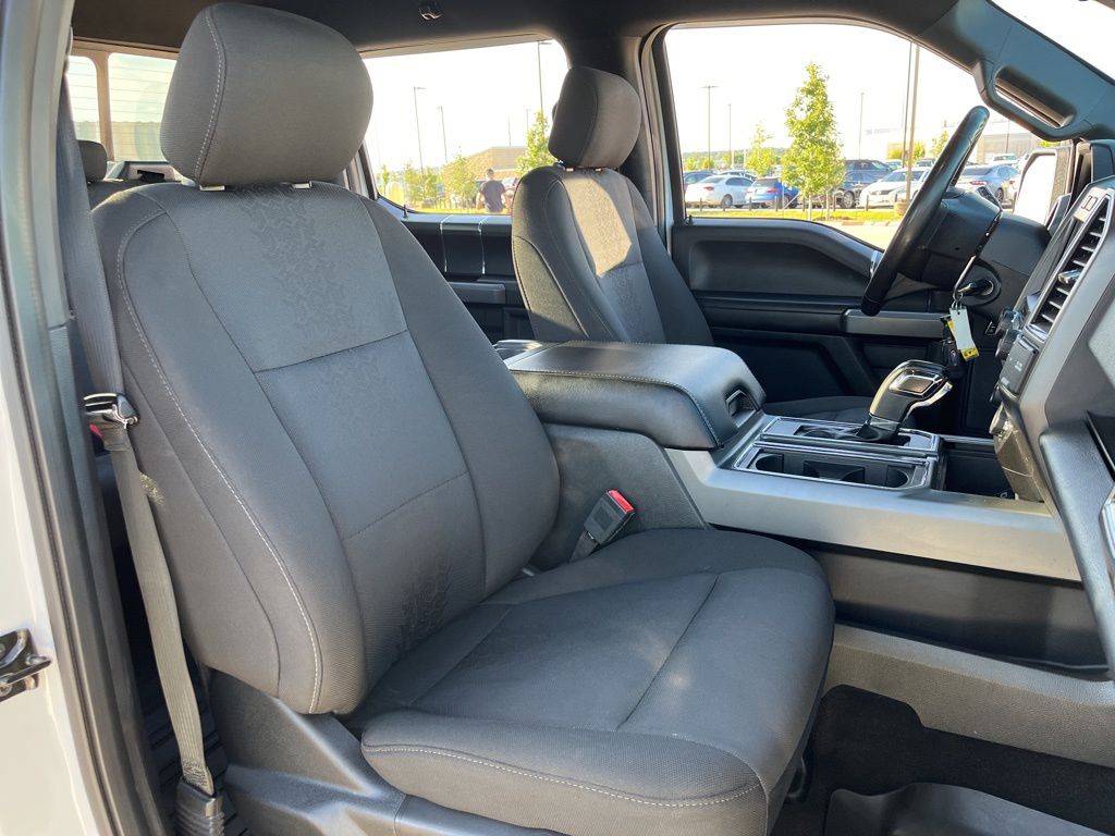 2019 Ford F-150 XLT 24