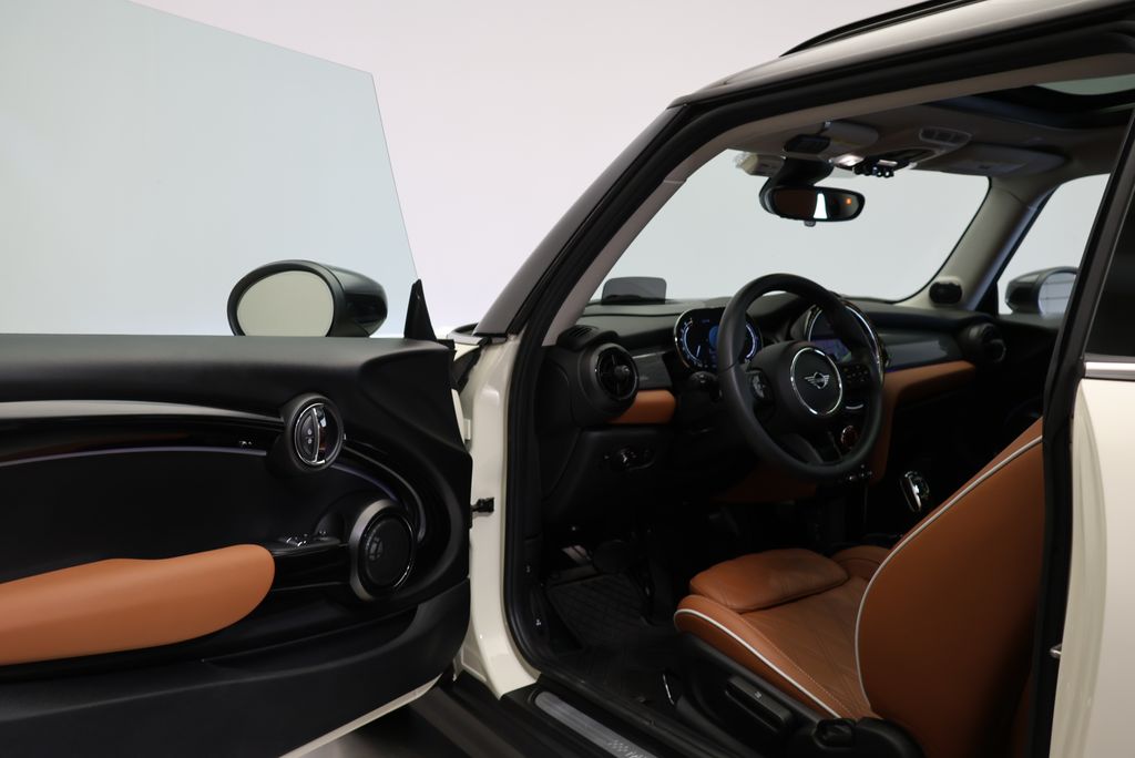 Thumbnail: 2023 MINI Cooper - 27