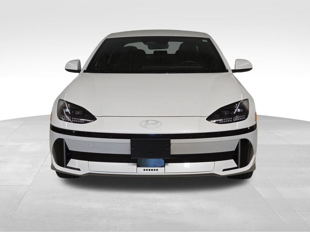 2024 Hyundai Ioniq 6 SEL photo 2