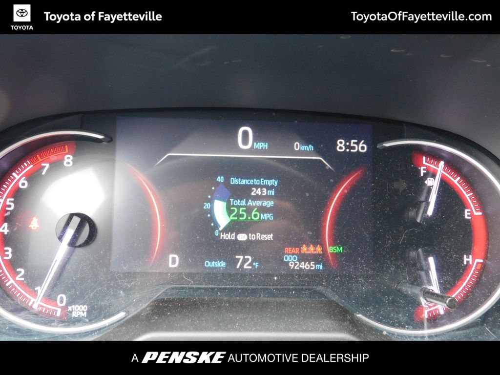Thumbnail: 2019 Toyota RAV4 - 12