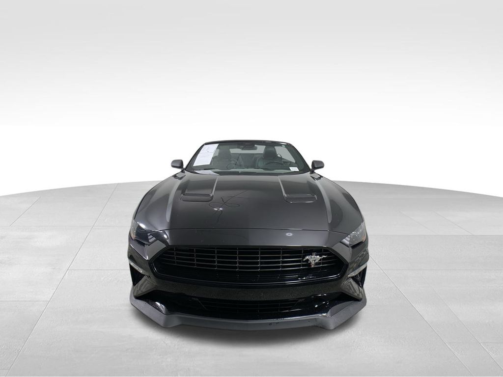 2022 Ford Mustang EcoBoost 14