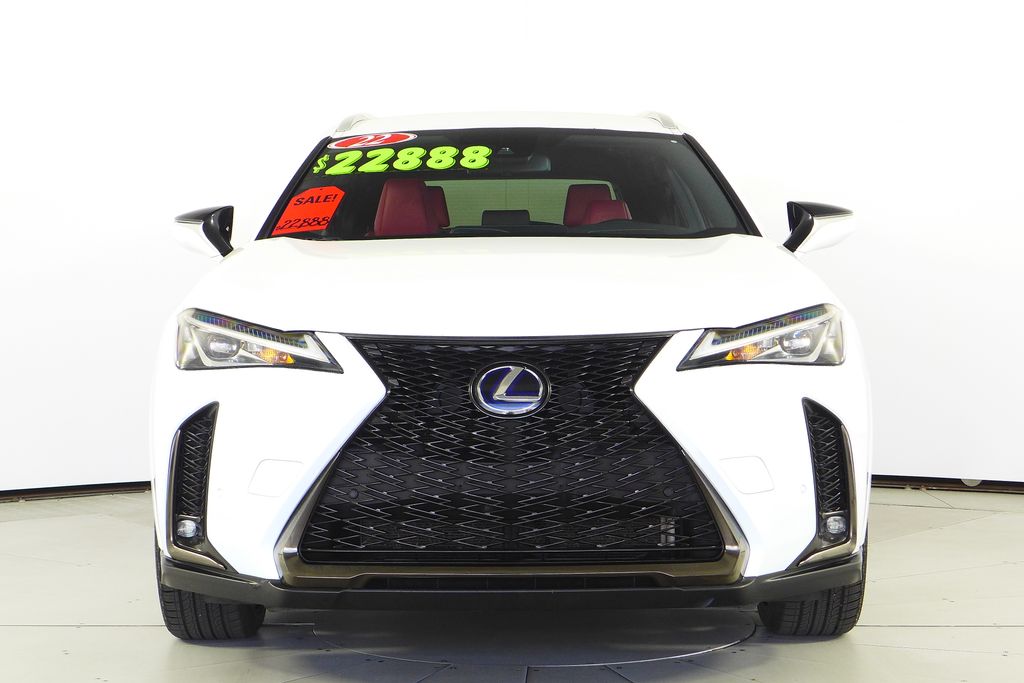 Thumbnail: 2022 Lexus UX - 3