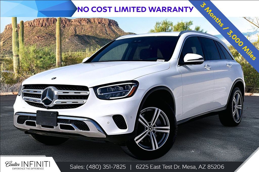 MANUFAKTUR Diamond White 2022 Mercedes-Benz GLC 300 SUV RWD SUV / Crossover Rear-Wheel Drive 9-Speed Automatic