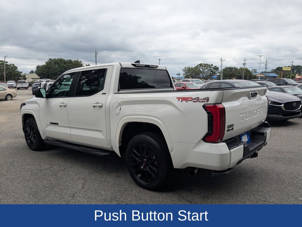 2024 Toyota Tundra SR5 4WD