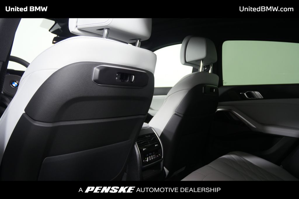 Thumbnail: 2026 BMW X6 - 17