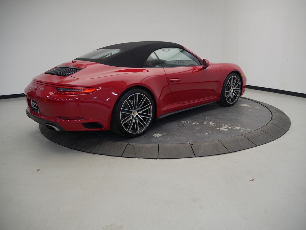 Thumbnail: 2019 Porsche 911 - 7