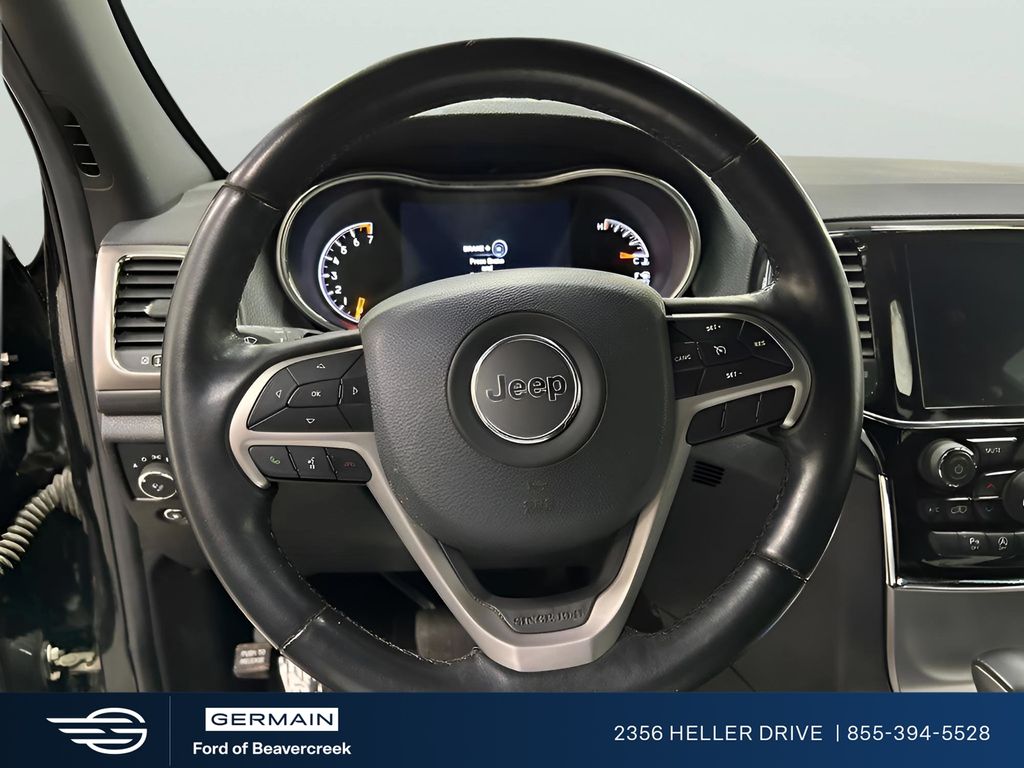 Used 2022 Black Jeep Laredo X image 11