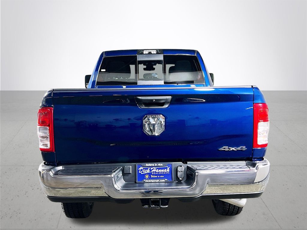 2500 Crew Cab Tradesman