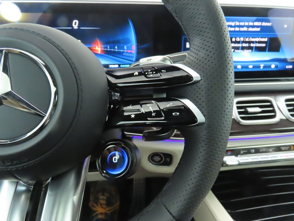 2025 Mercedes-Benz GLE 53 AMG 12