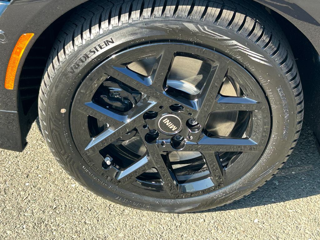 Thumbnail: 2026 MINI Cooper - 9