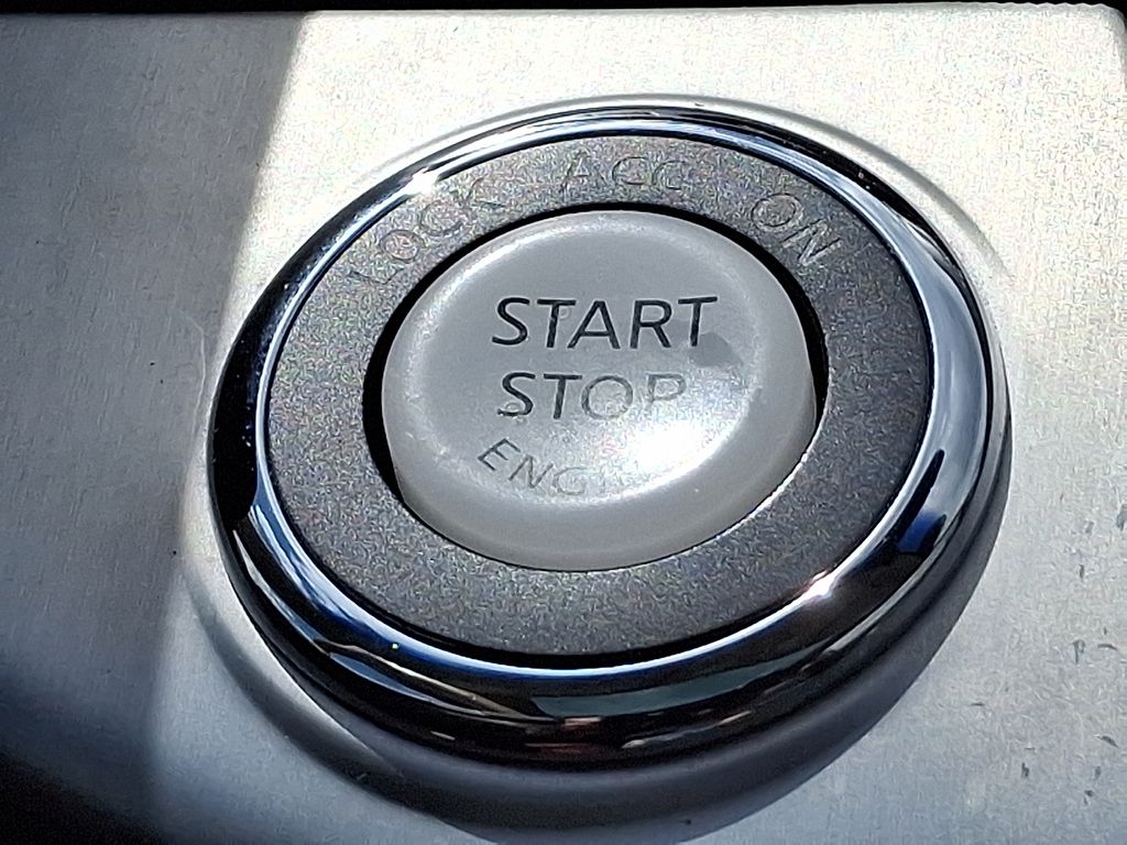 2014 Nissan Murano SL 25