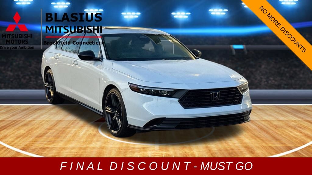 White 2024 Honda Accord Hybrid Sport-L FWD Sedan Front-Wheel Drive Continuously Variable Transmission