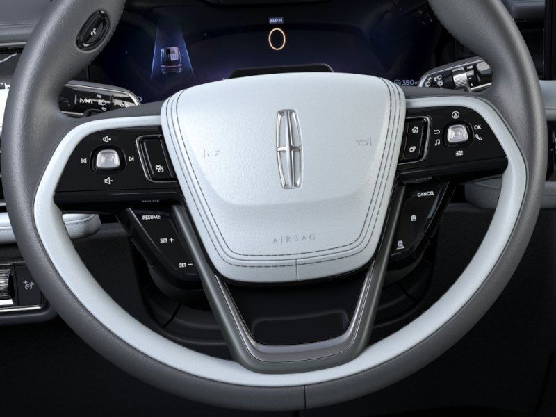 Thumbnail: 2026 Lincoln Aviator - 12