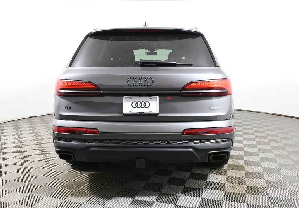 Thumbnail: 2025 Audi Q7 - 6