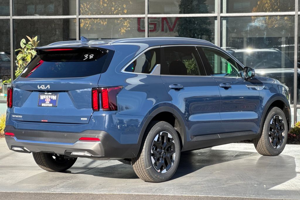 new 2026 Kia Sorento car, priced at $39,265