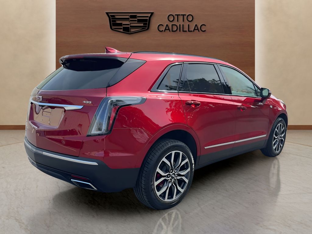 used 2025 Cadillac XT5 car, priced at $56,800