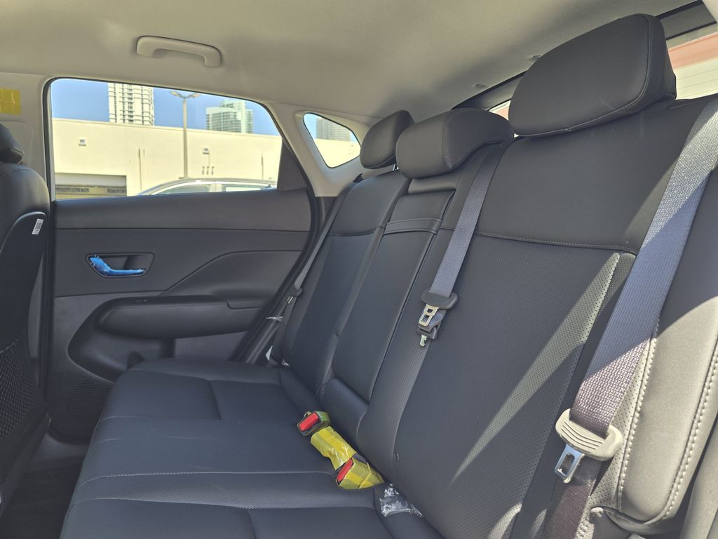 New 2026 White Hyundai SEL Premium image 12
