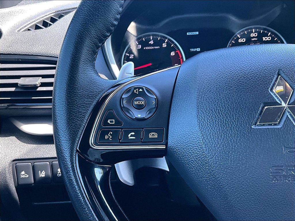 2024 Mitsubishi Eclipse Cross — photo 21