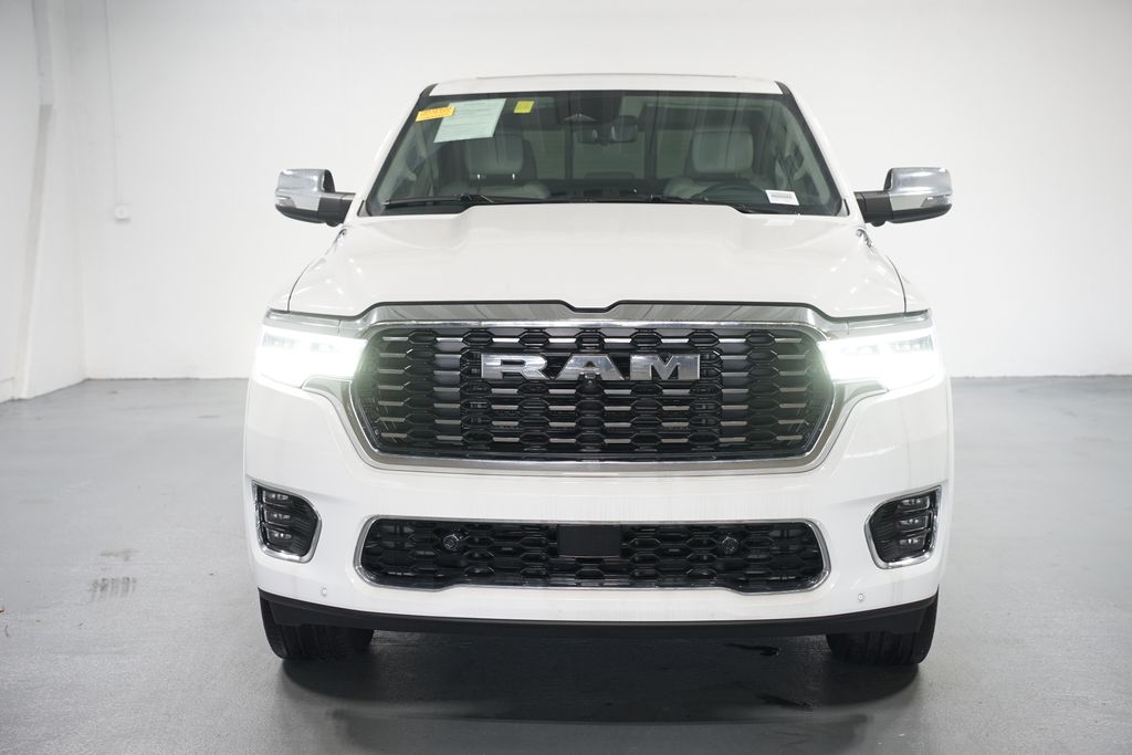 Thumbnail: 2025 RAM 1500 - 2