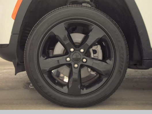 used 2023 Jeep Grand Cherokee L car, priced at $31,597