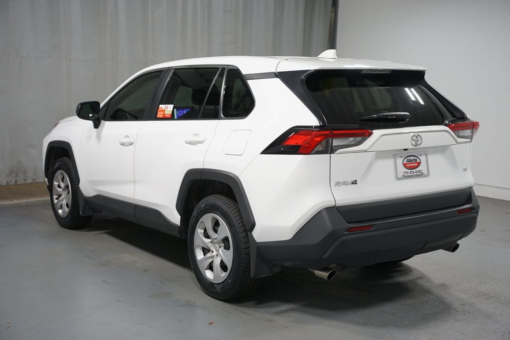 Thumbnail: 2024 Toyota RAV4 - 6