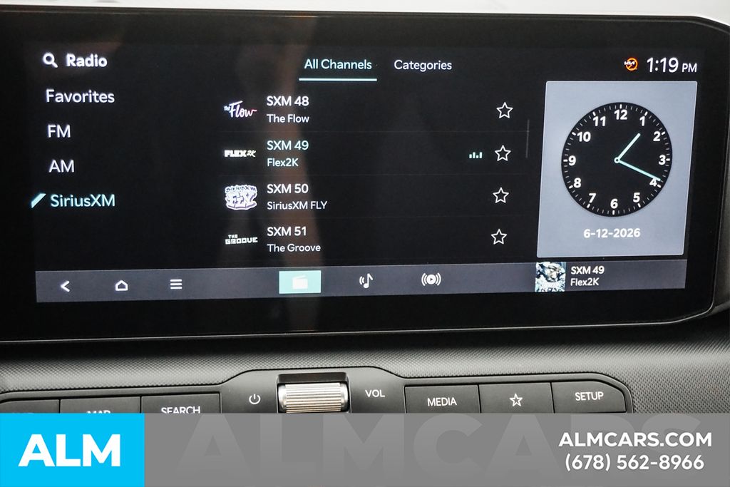 Used 2025 White Kia LXS image 34