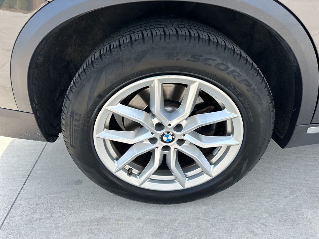 2022 Dark Graphite Metallic BMW X5 xDrive40i AWD SUV
