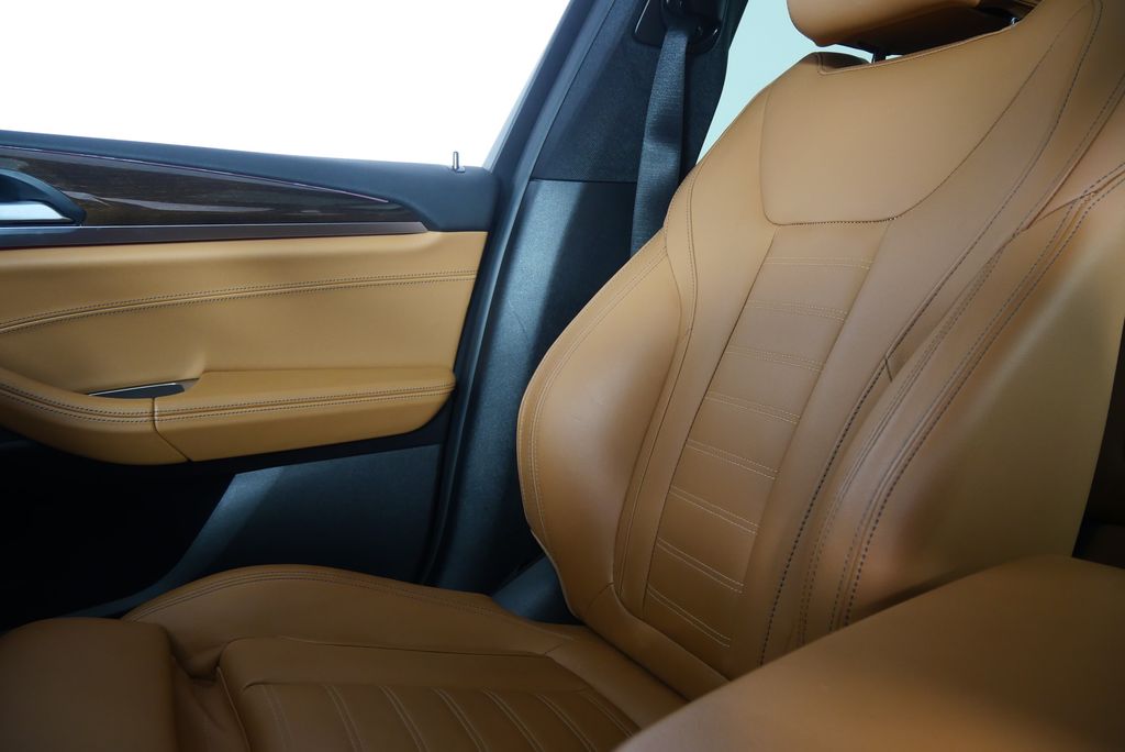 Thumbnail: 2021 BMW X3 - 28