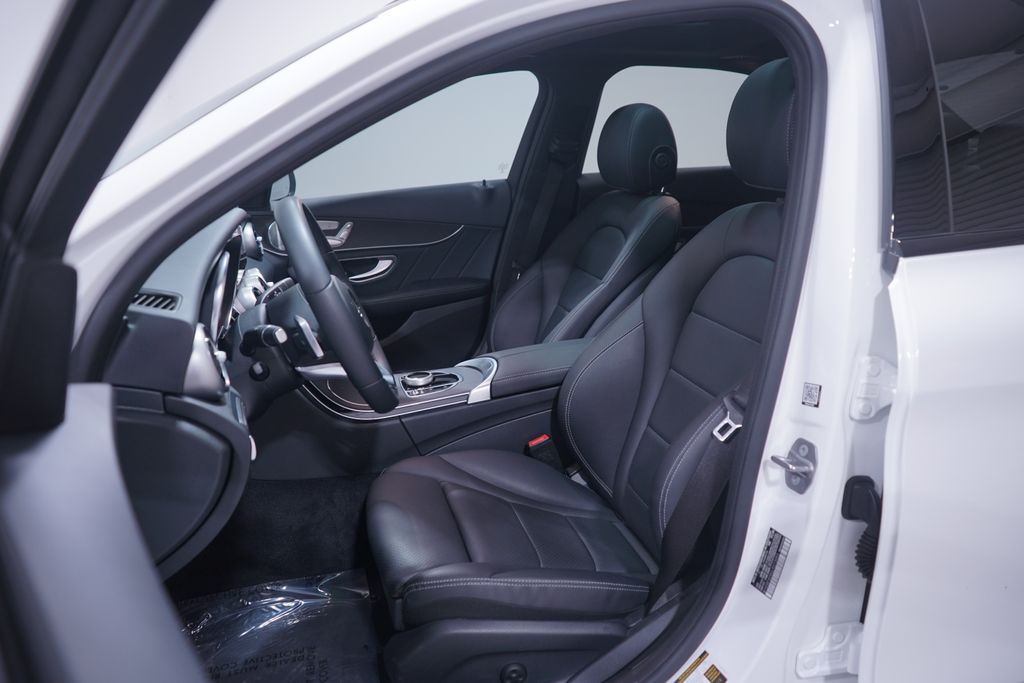 2020 Mercedes-Benz C-Class C 300 7