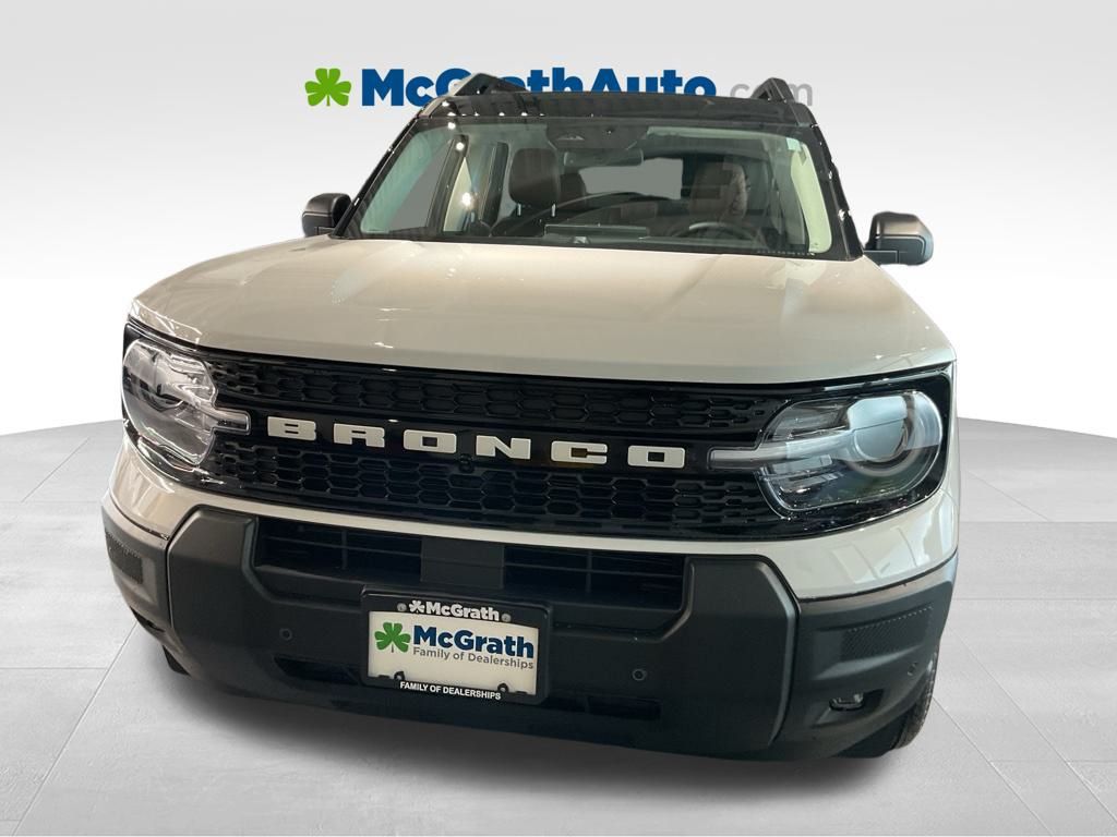 New 2025 White Ford Outer Banks image 7